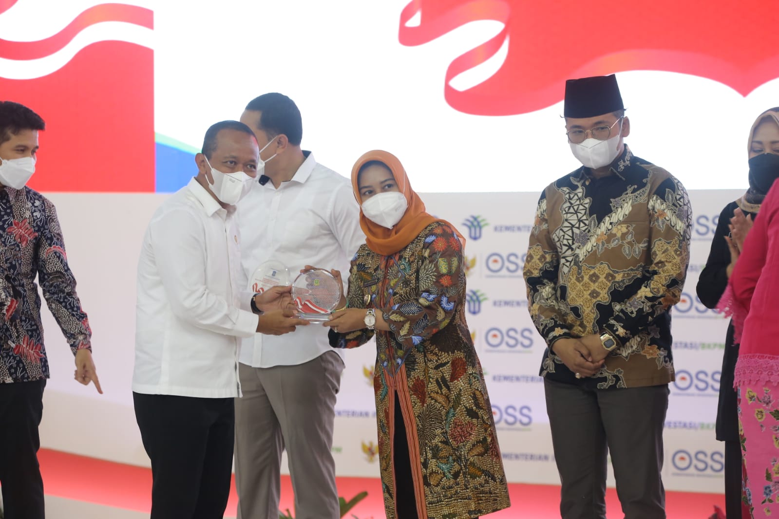 gambar utama
