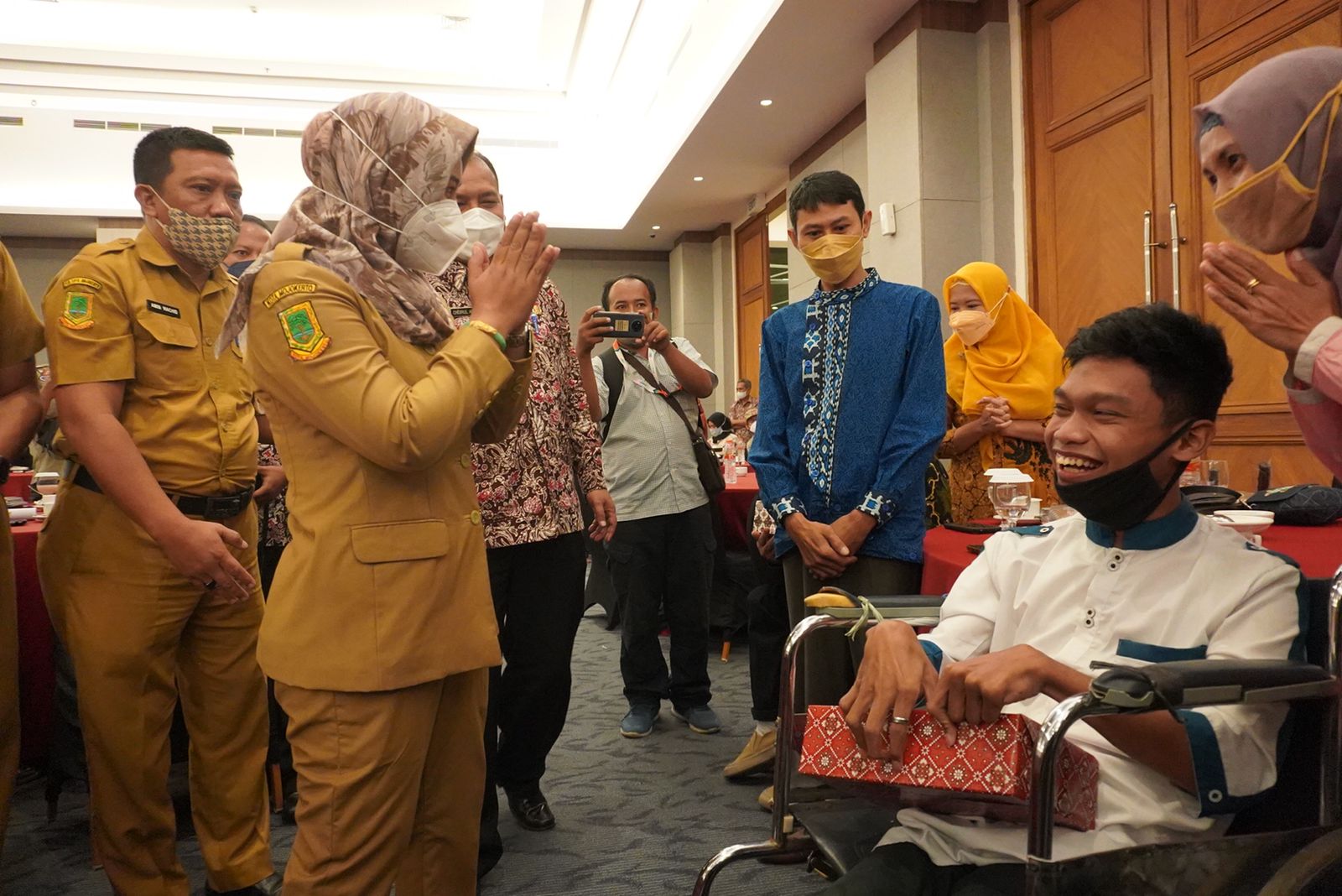 gambar utama