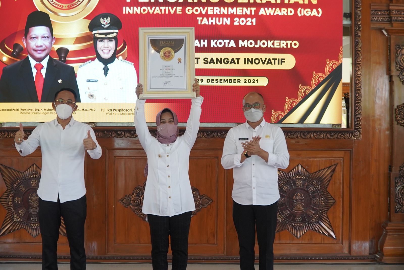 gambar utama
