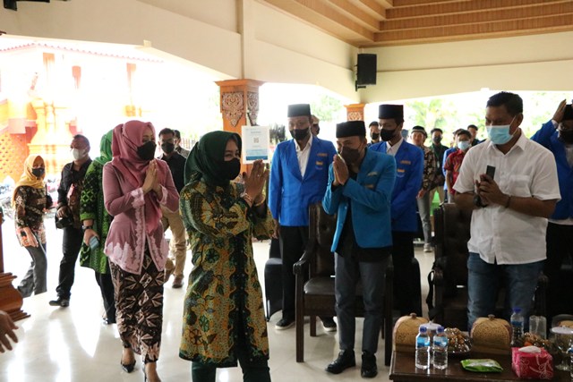 gambar utama