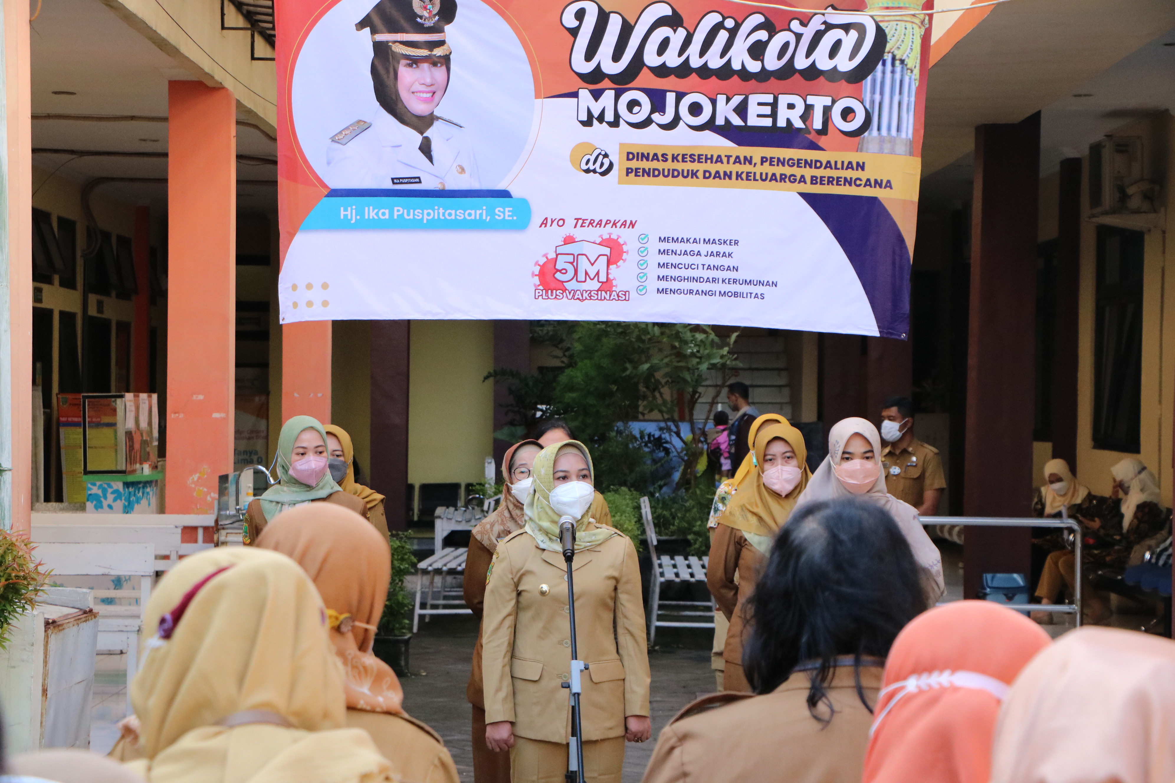 gambar utama