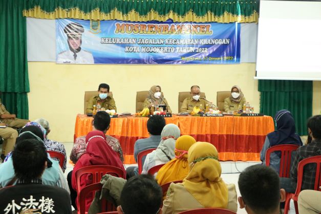gambar utama