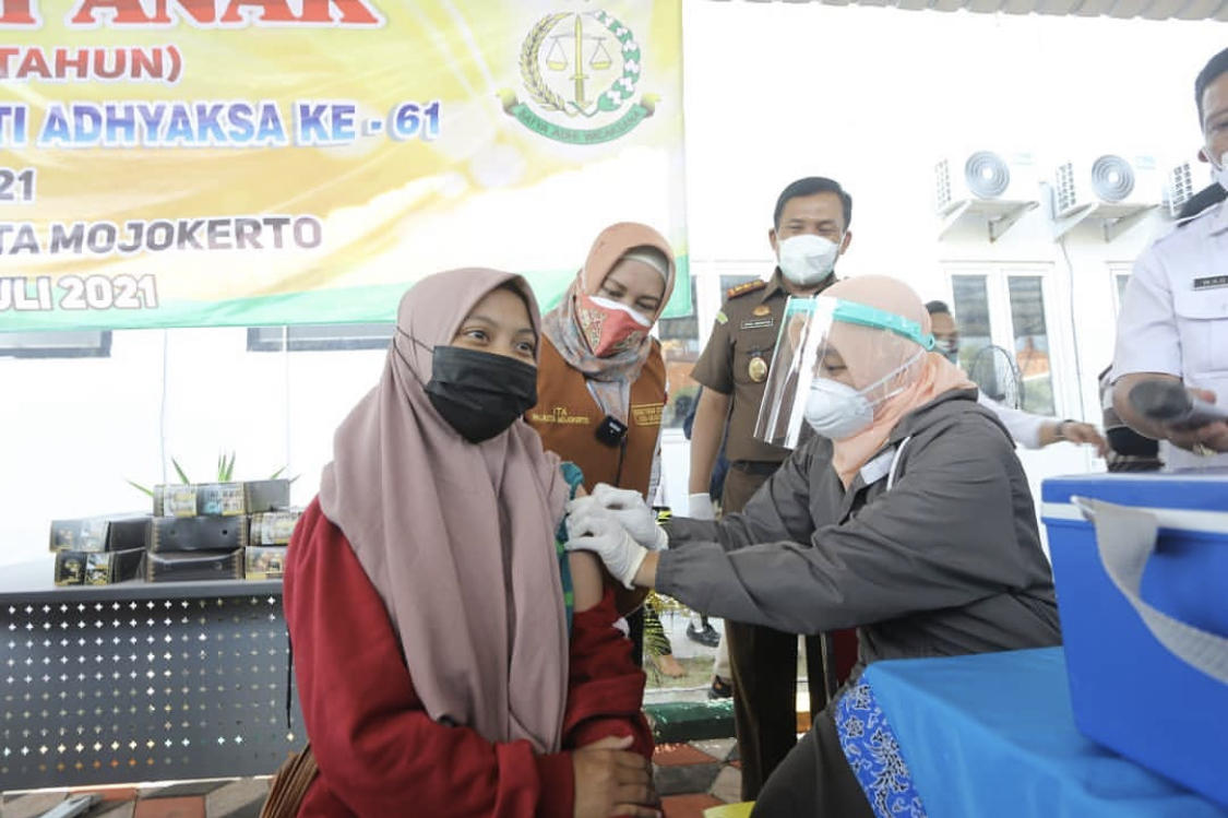 gambar utama