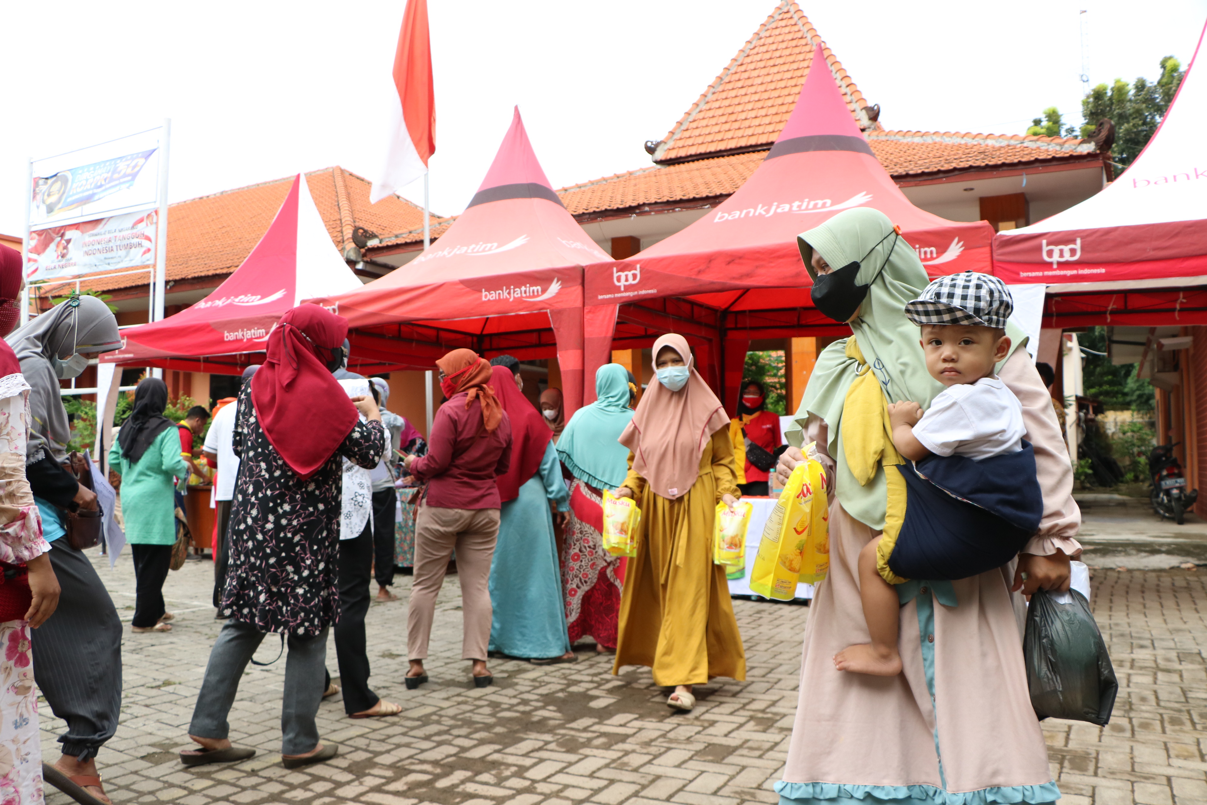 gambar utama