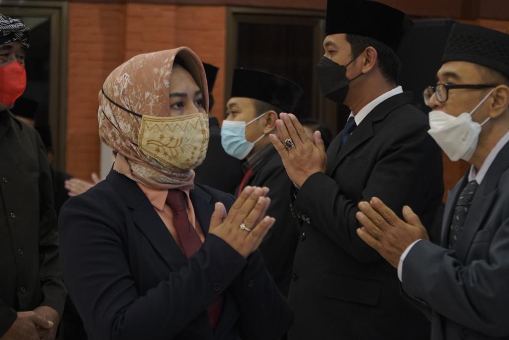 gambar utama