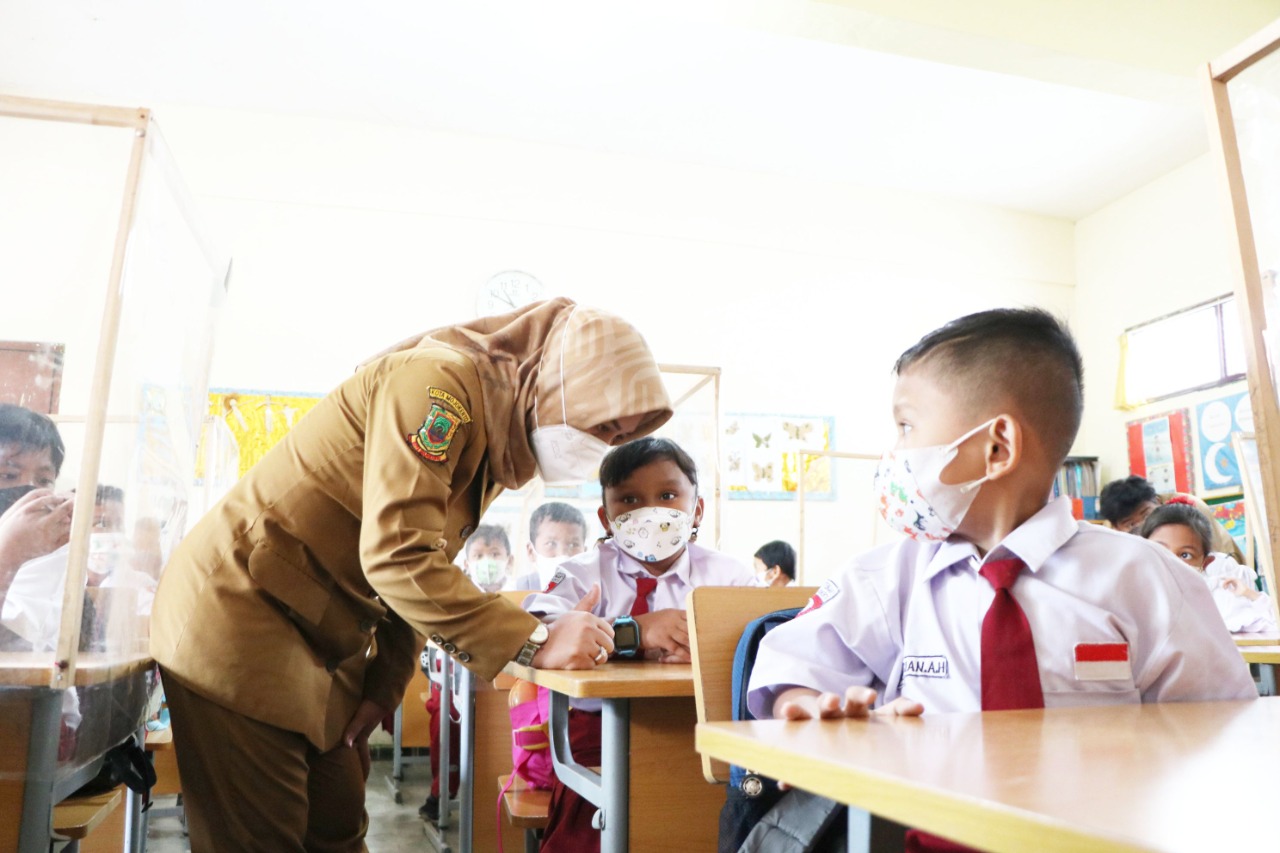 gambar utama