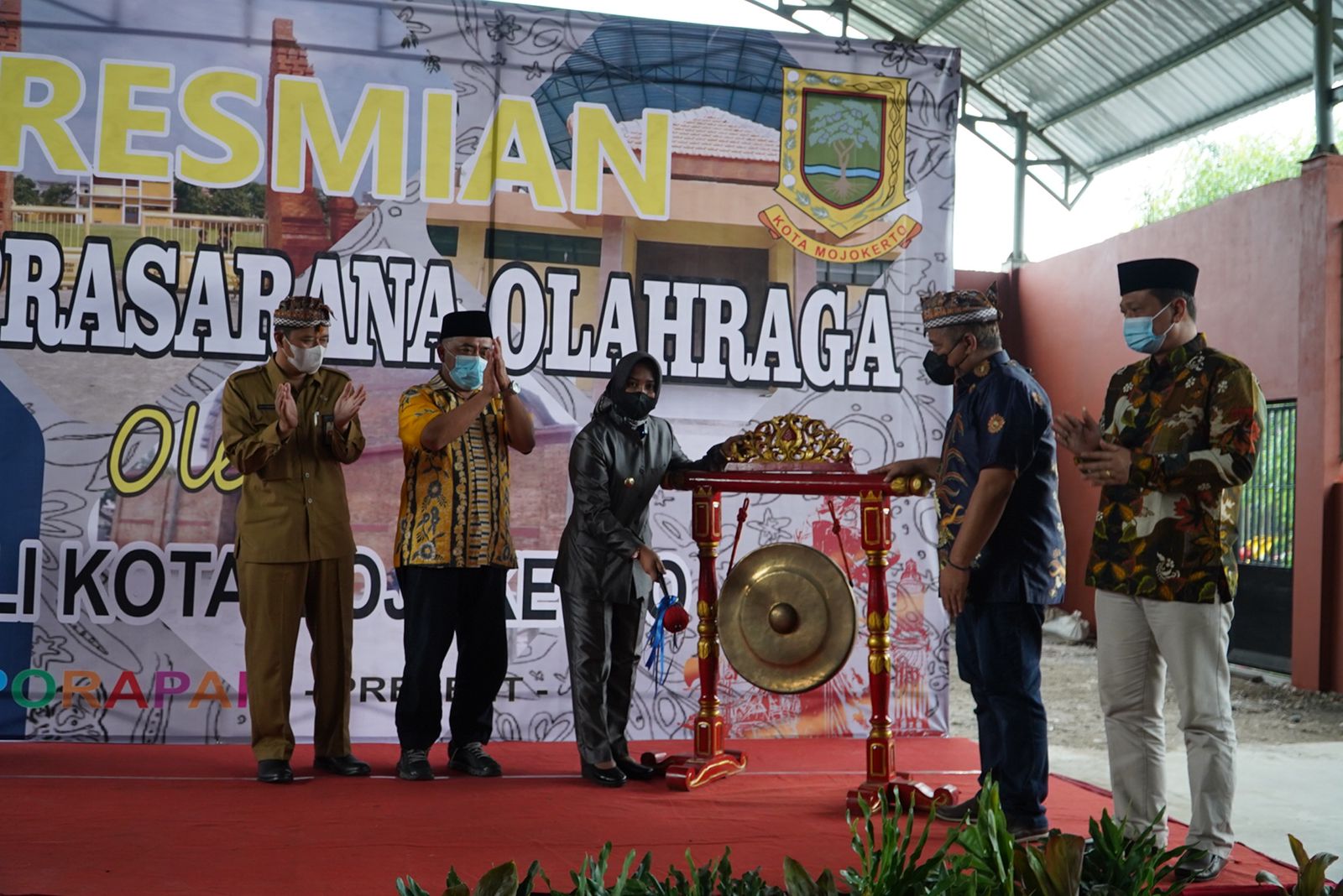 gambar utama