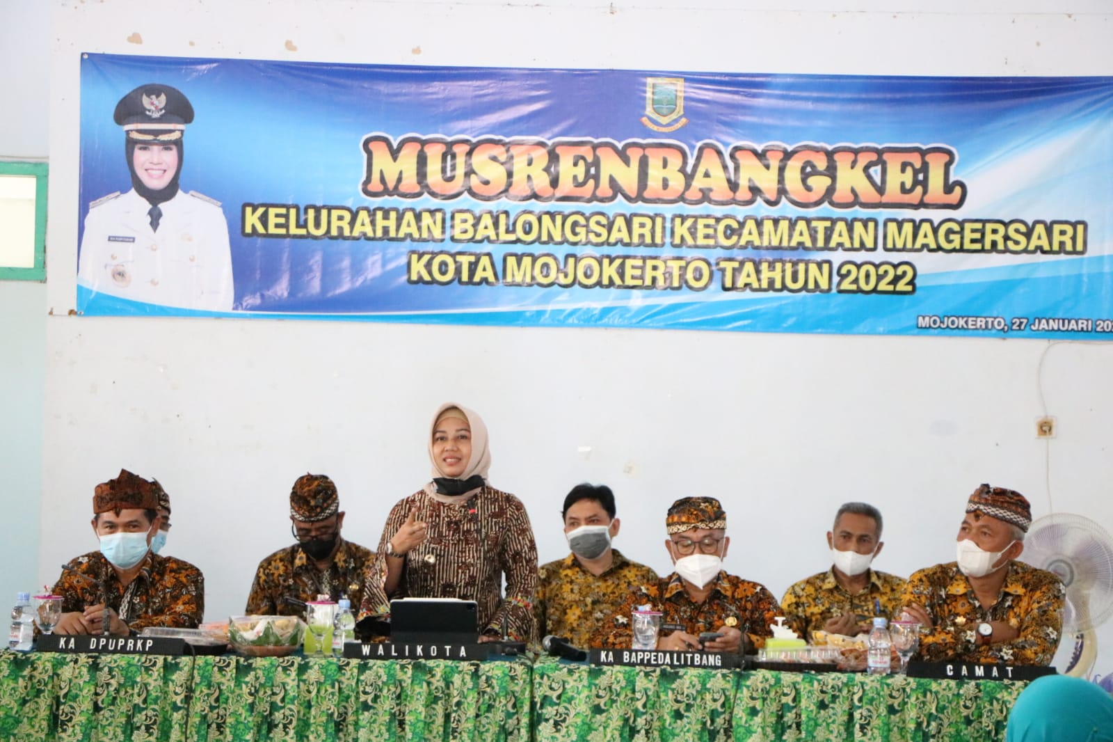 gambar utama