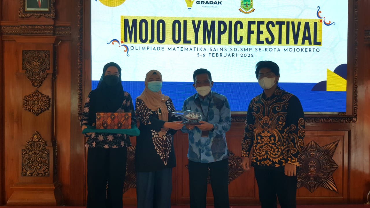 gambar utama