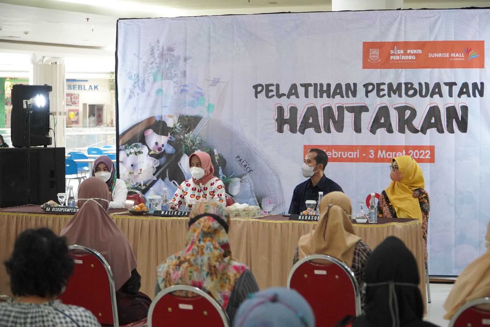 gambar utama