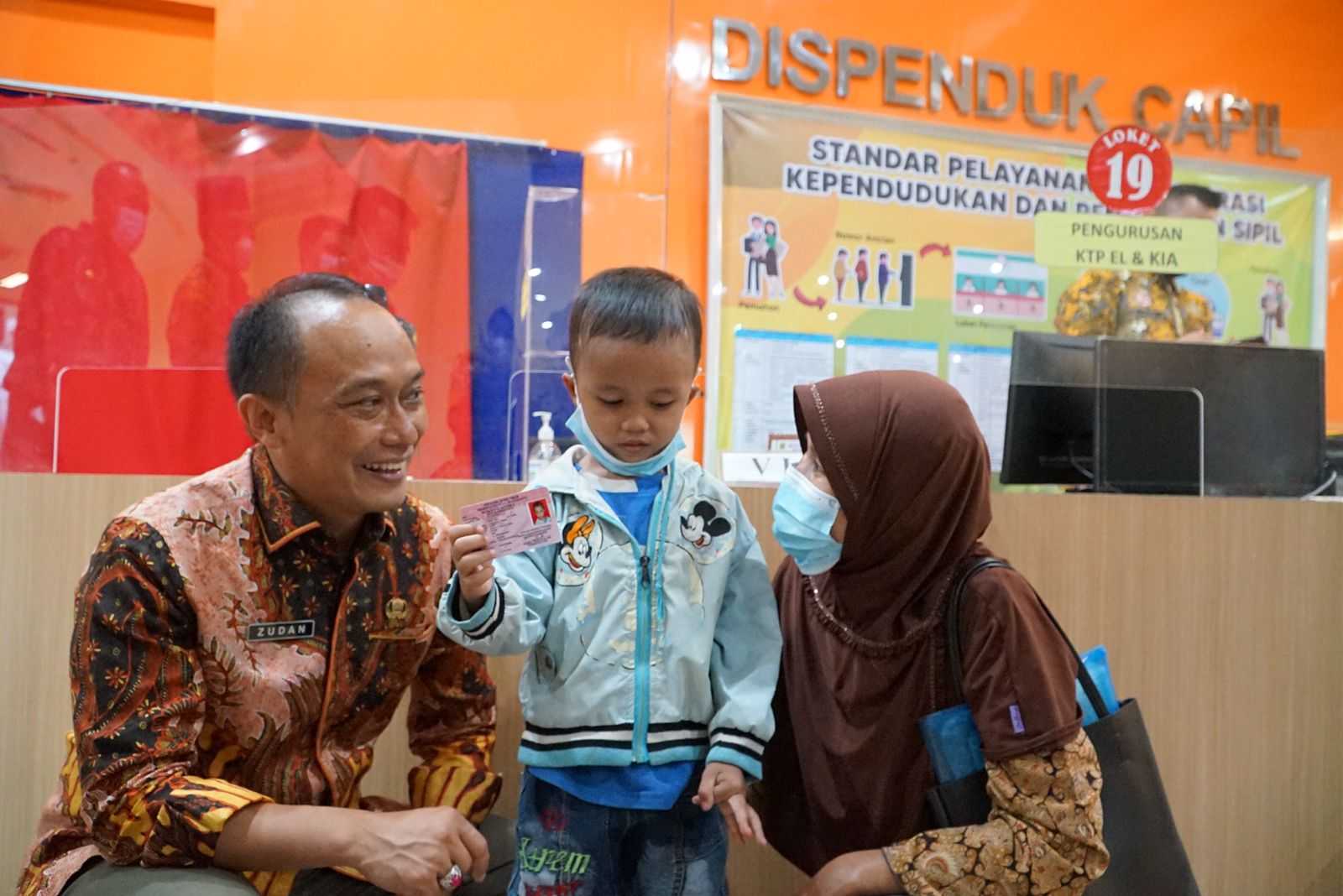 gambar utama