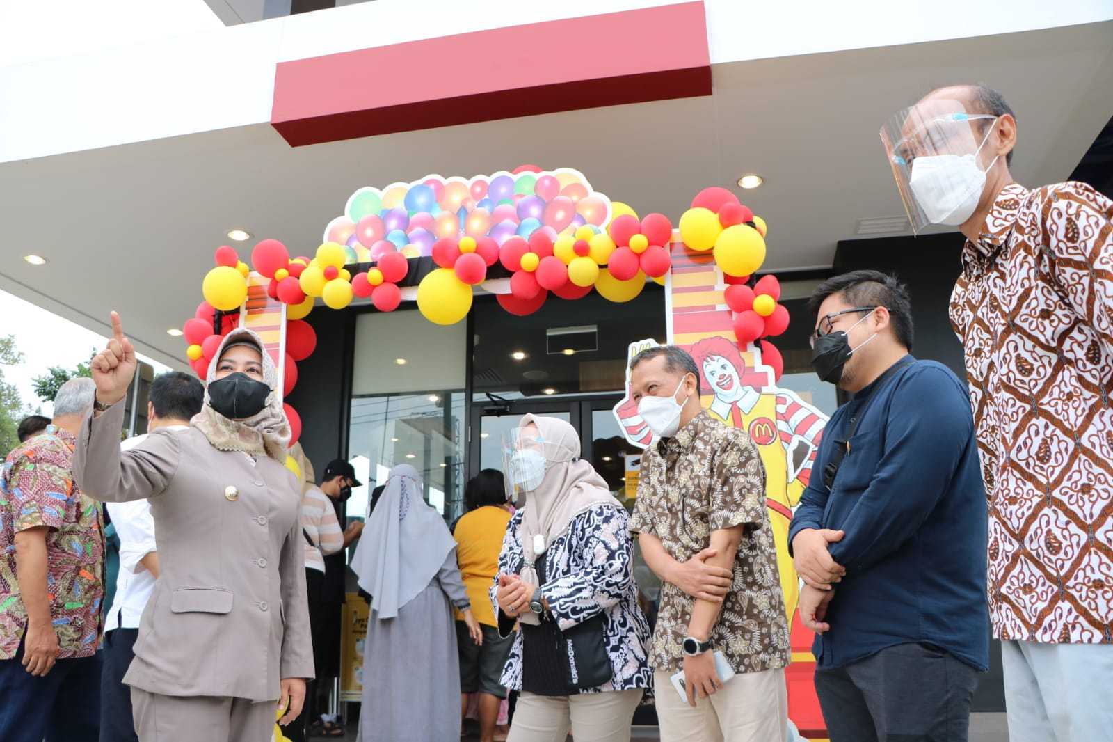 gambar utama