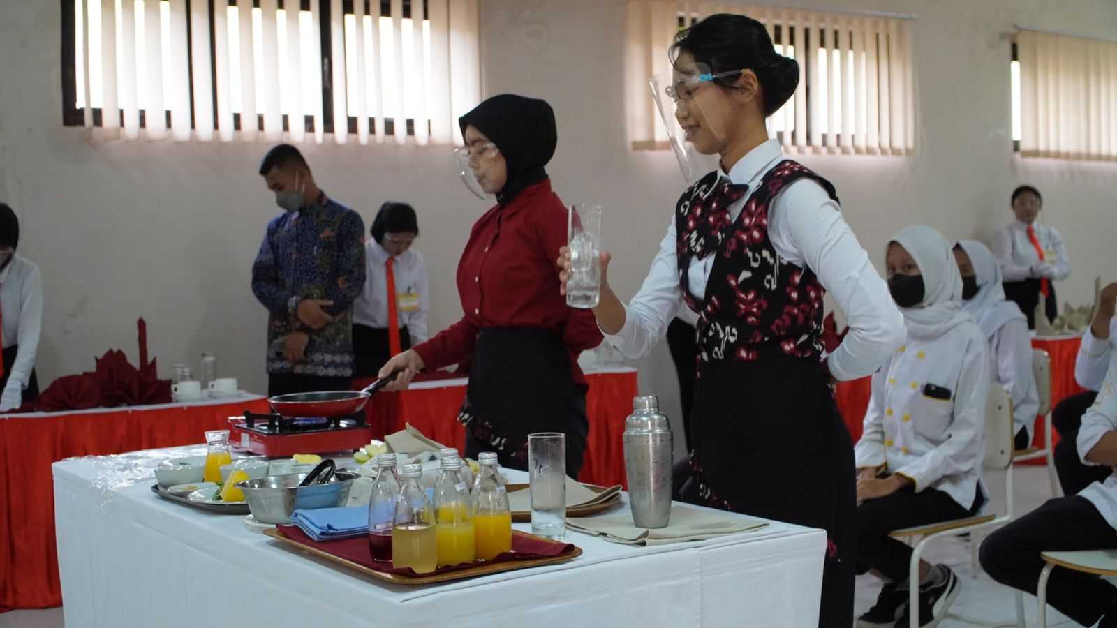 gambar utama