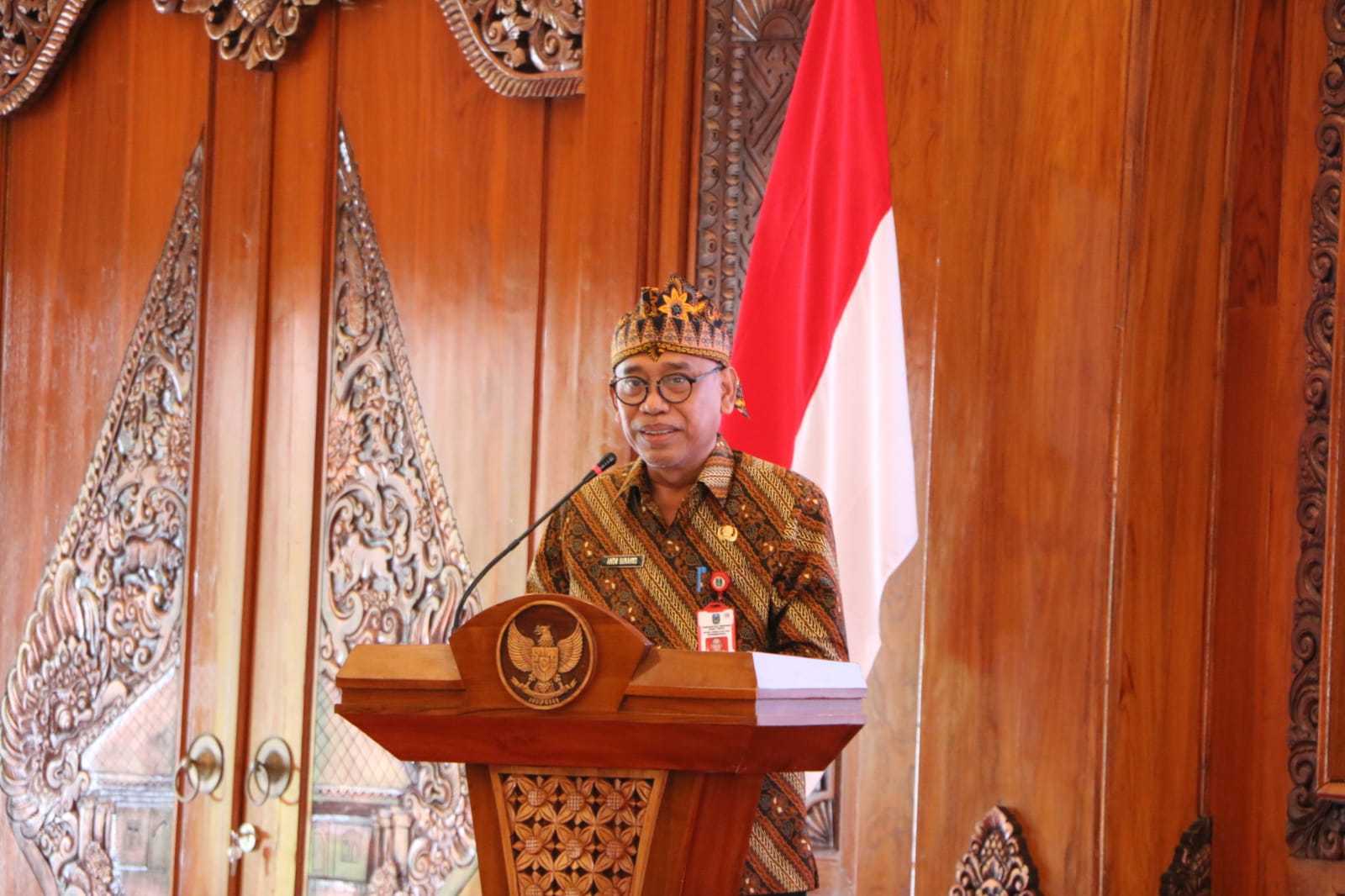 gambar utama
