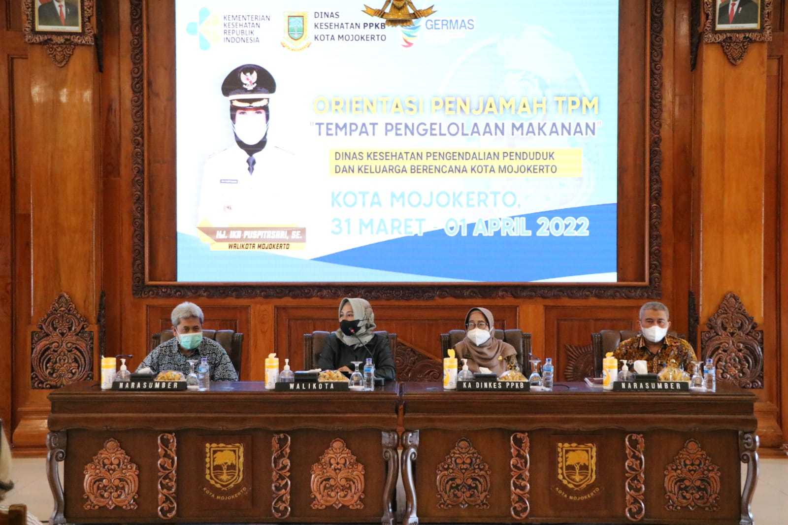 gambar utama