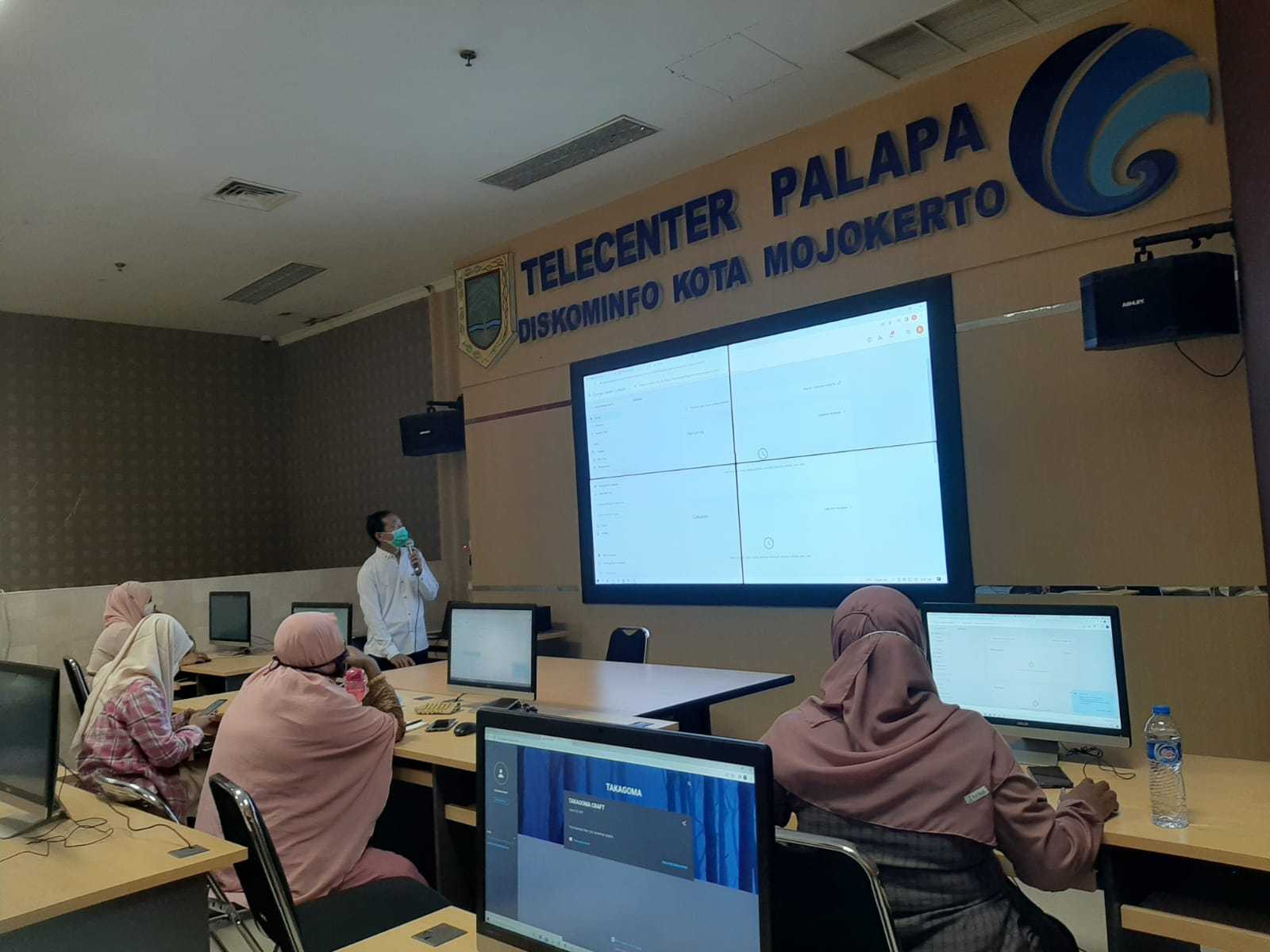 gambar utama