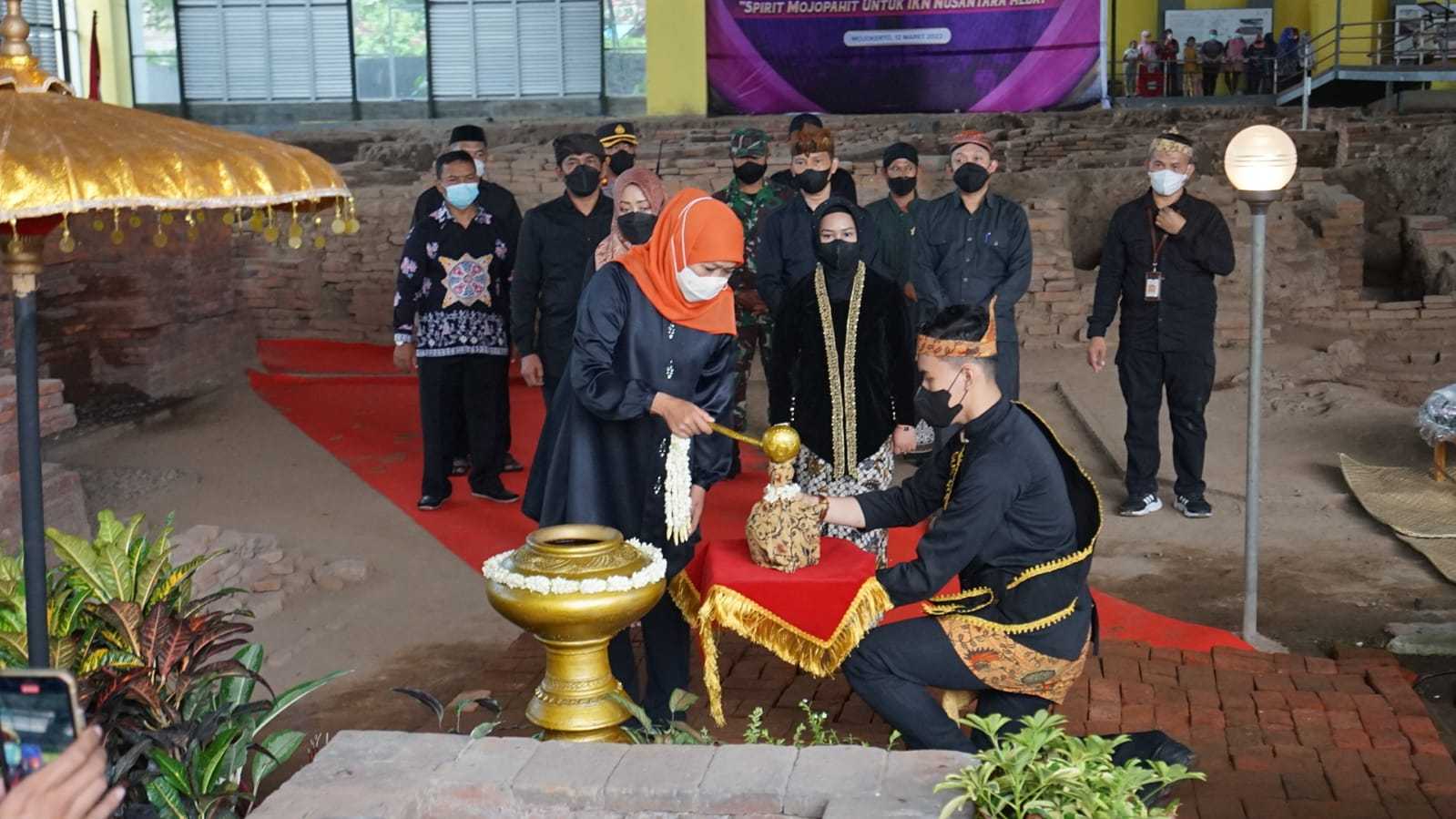 gambar utama