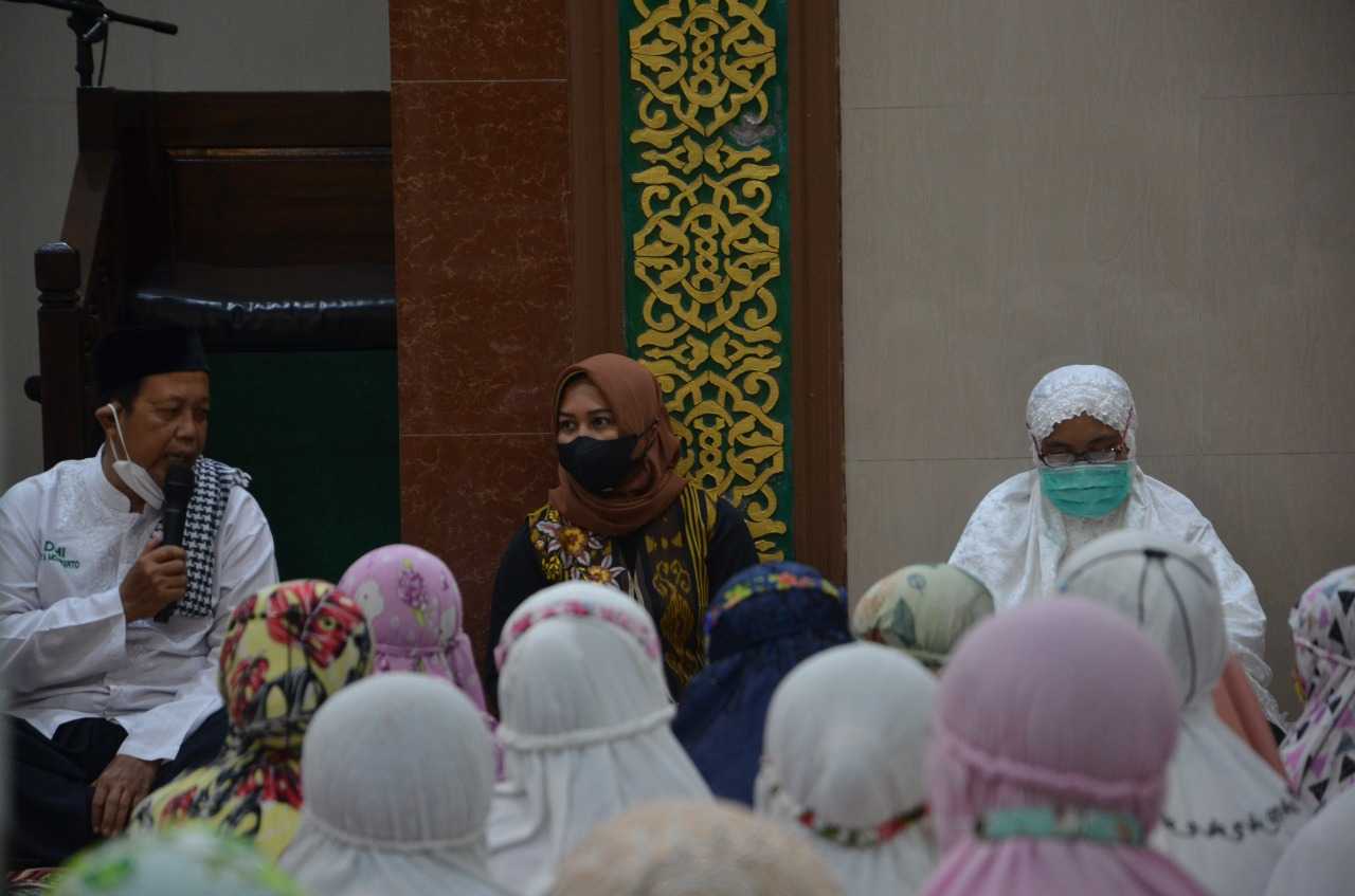 gambar utama