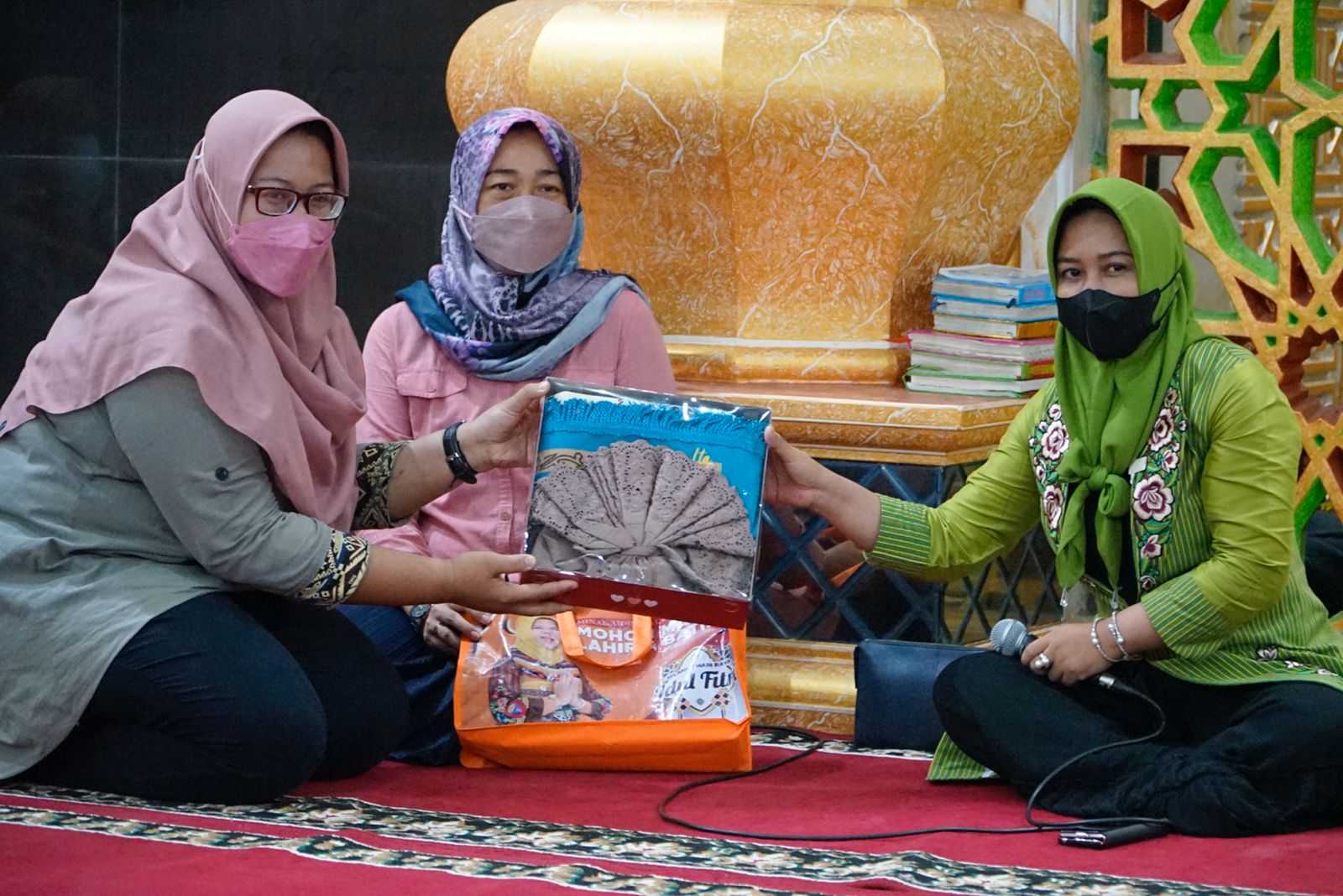 gambar utama