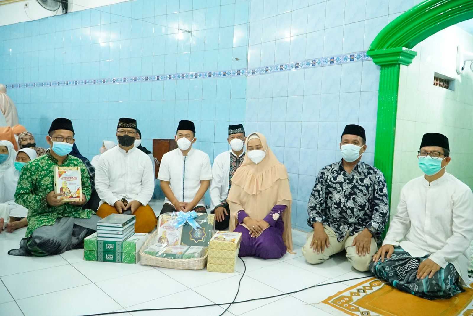 gambar utama