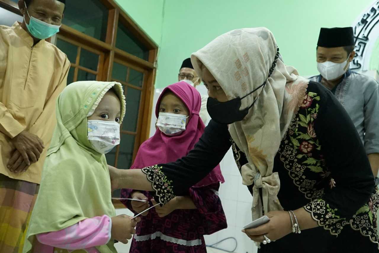 gambar utama
