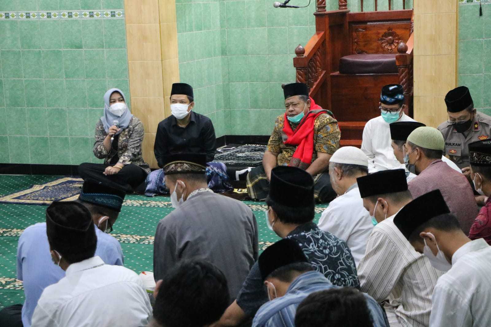 gambar utama