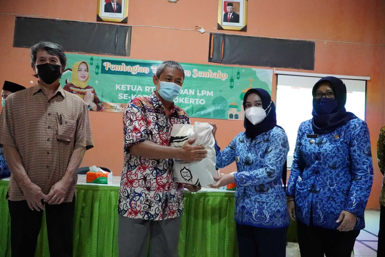 gambar utama