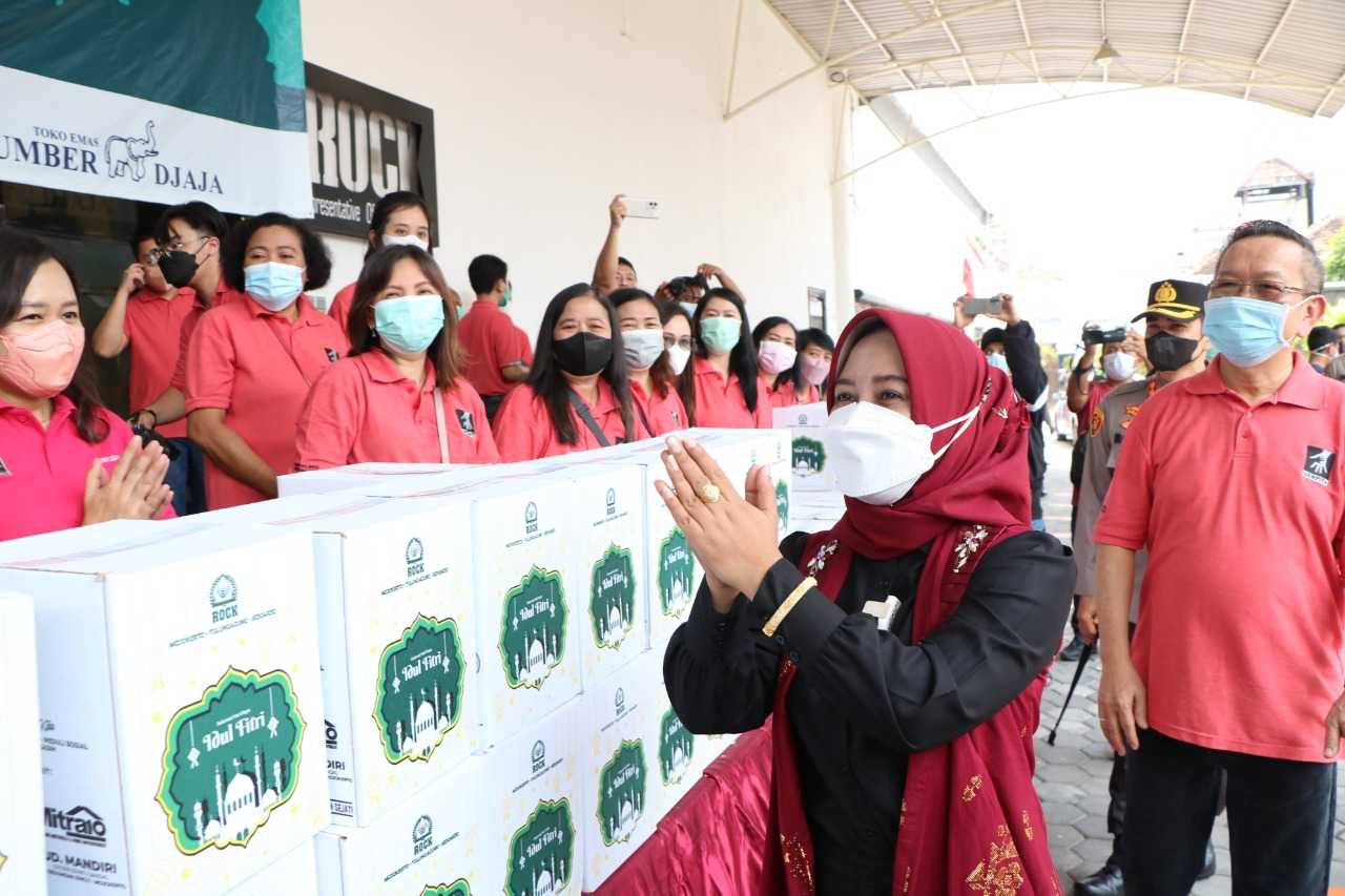 gambar utama