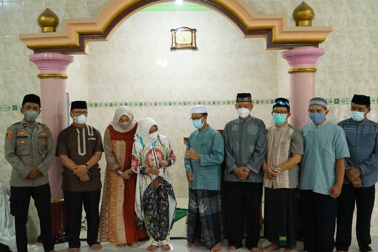 gambar utama