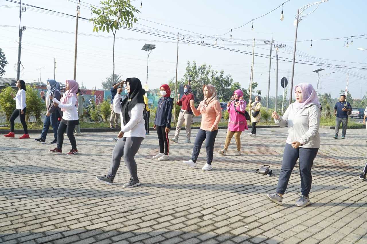 gambar utama