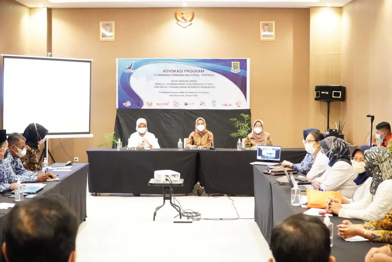 gambar utama