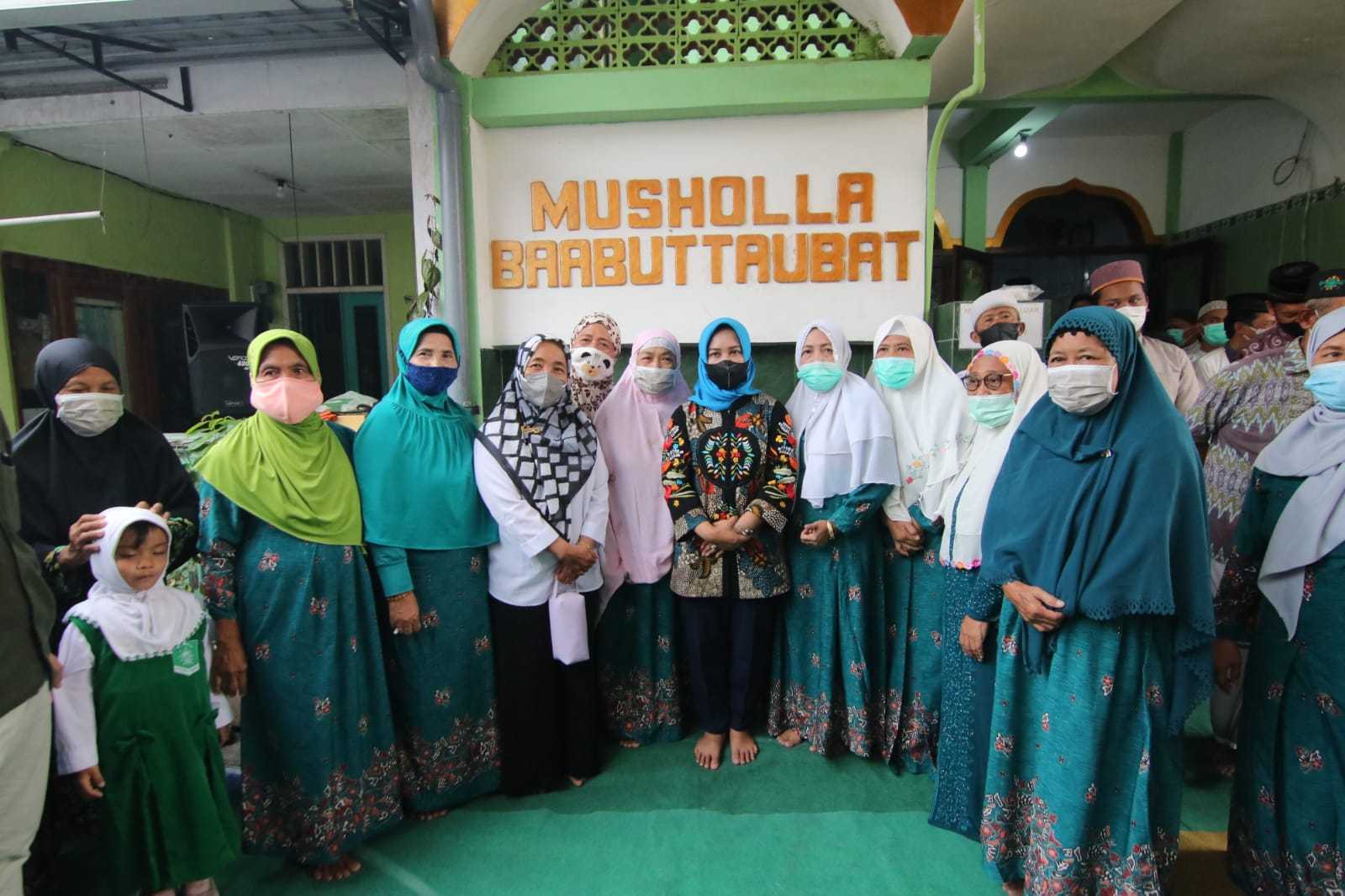 gambar utama