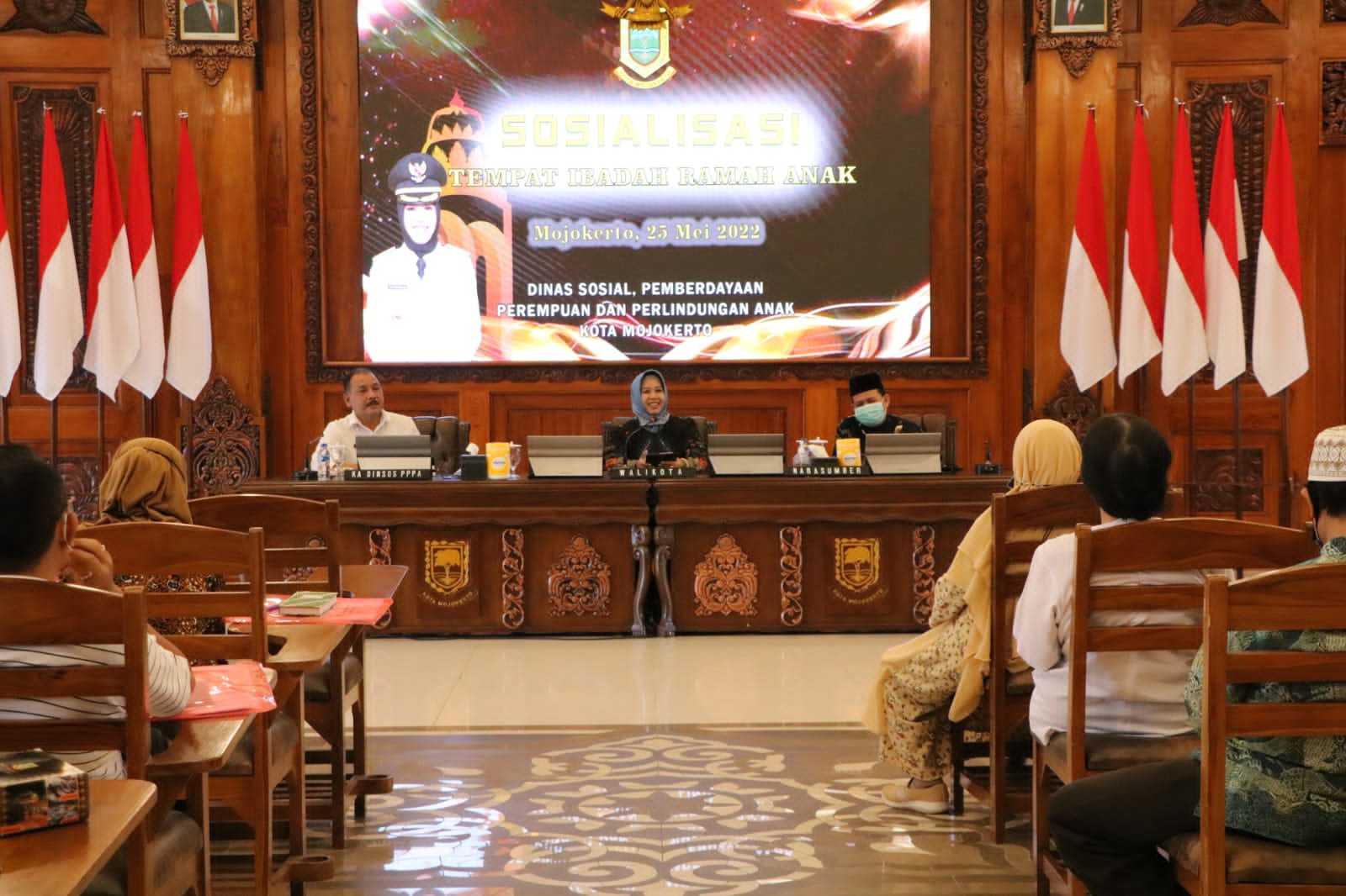 gambar utama