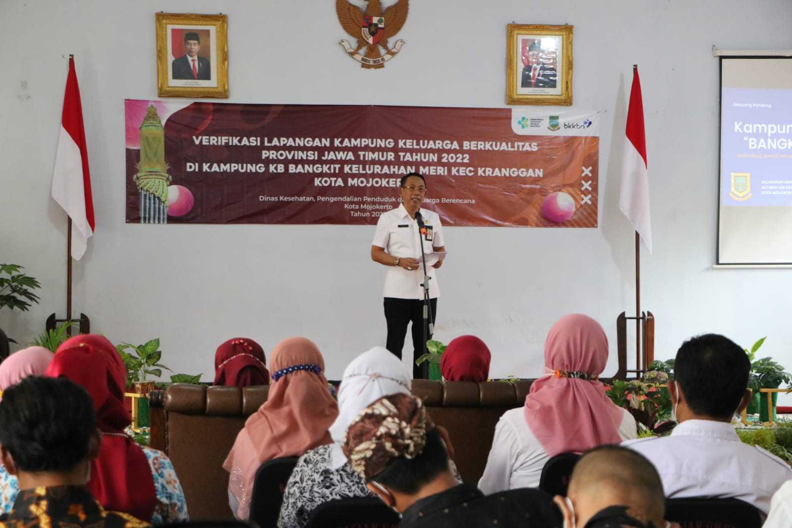 gambar utama
