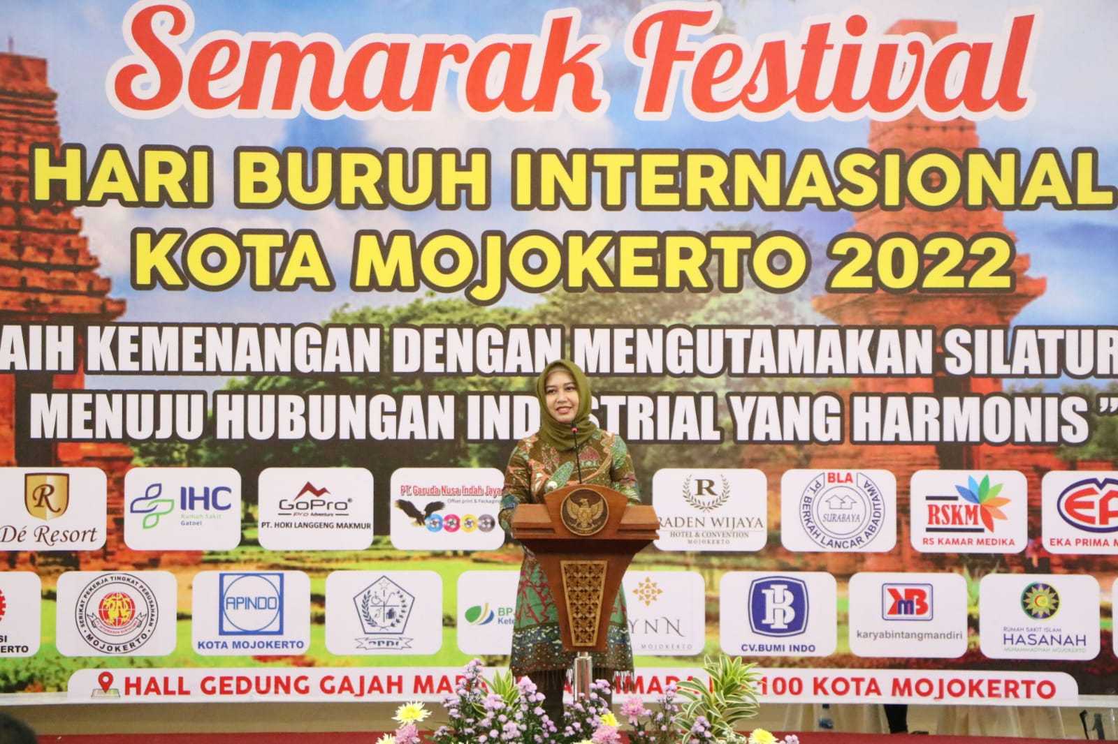 gambar utama