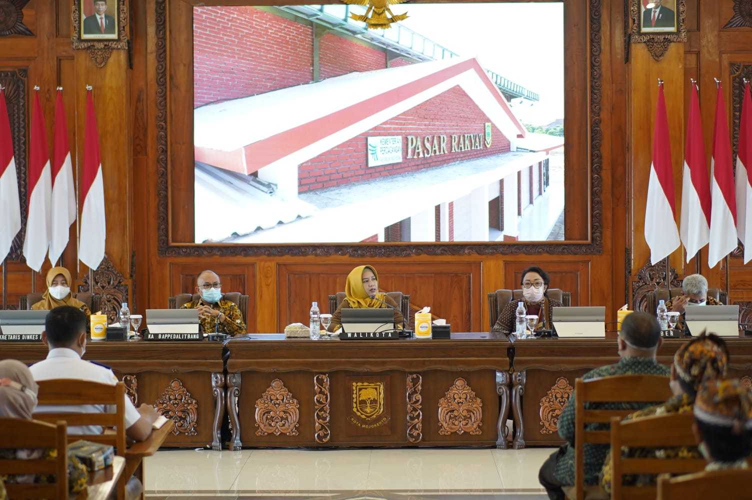 gambar utama