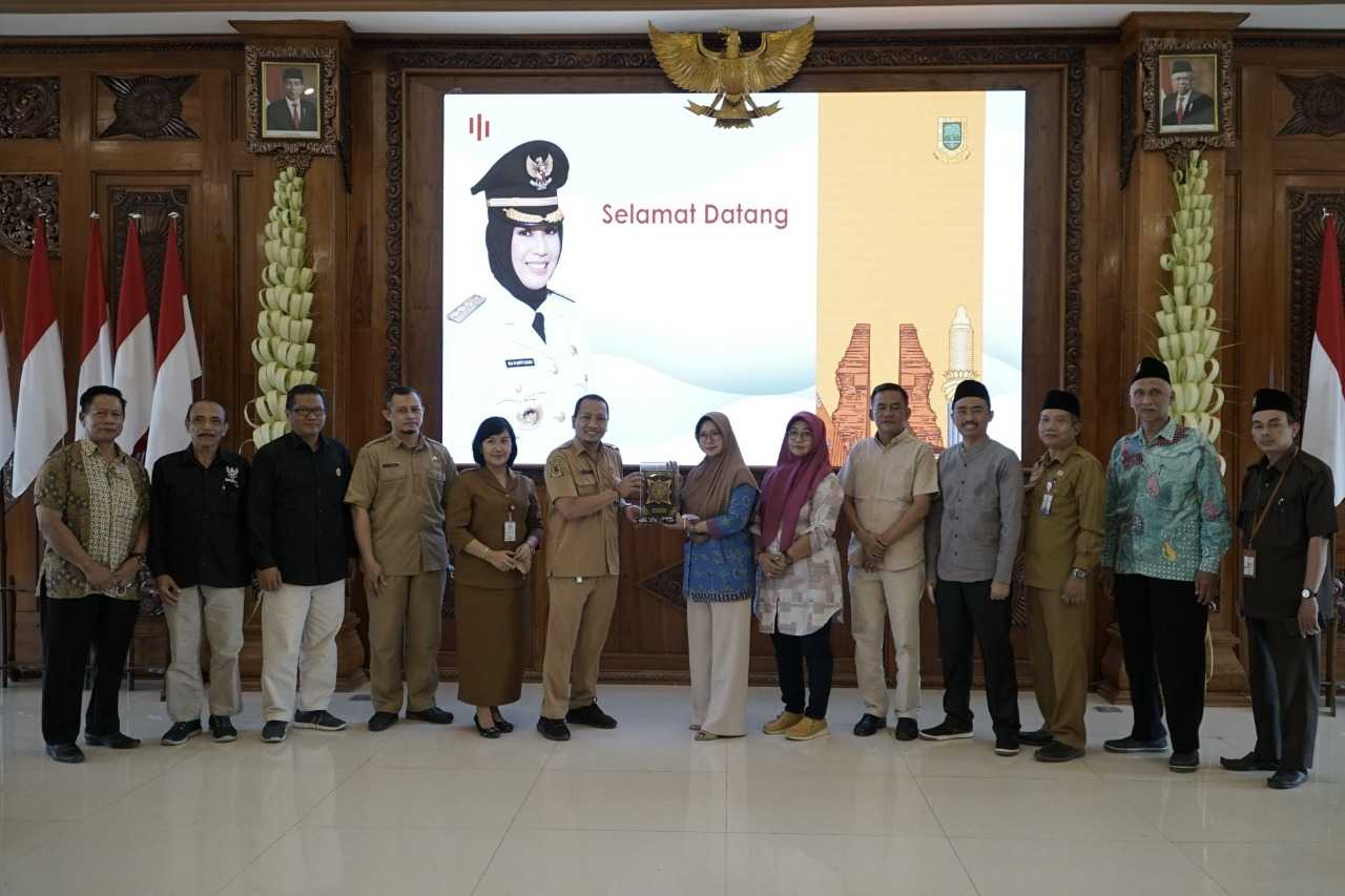 gambar utama
