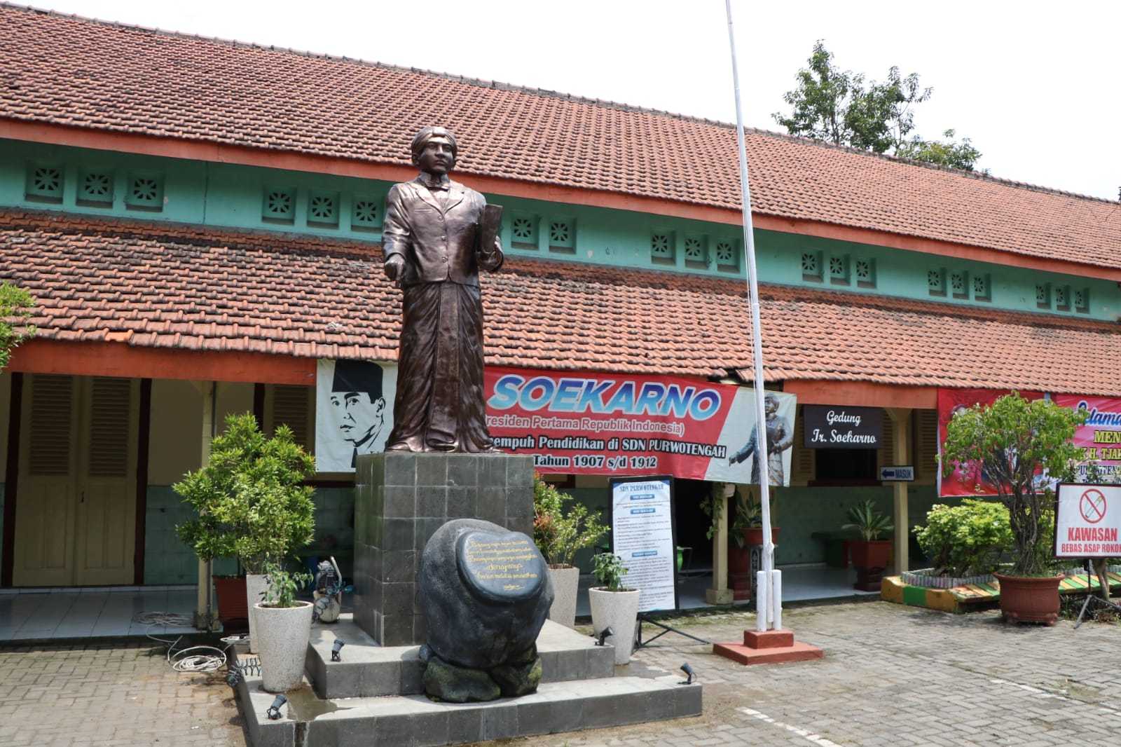 gambar utama