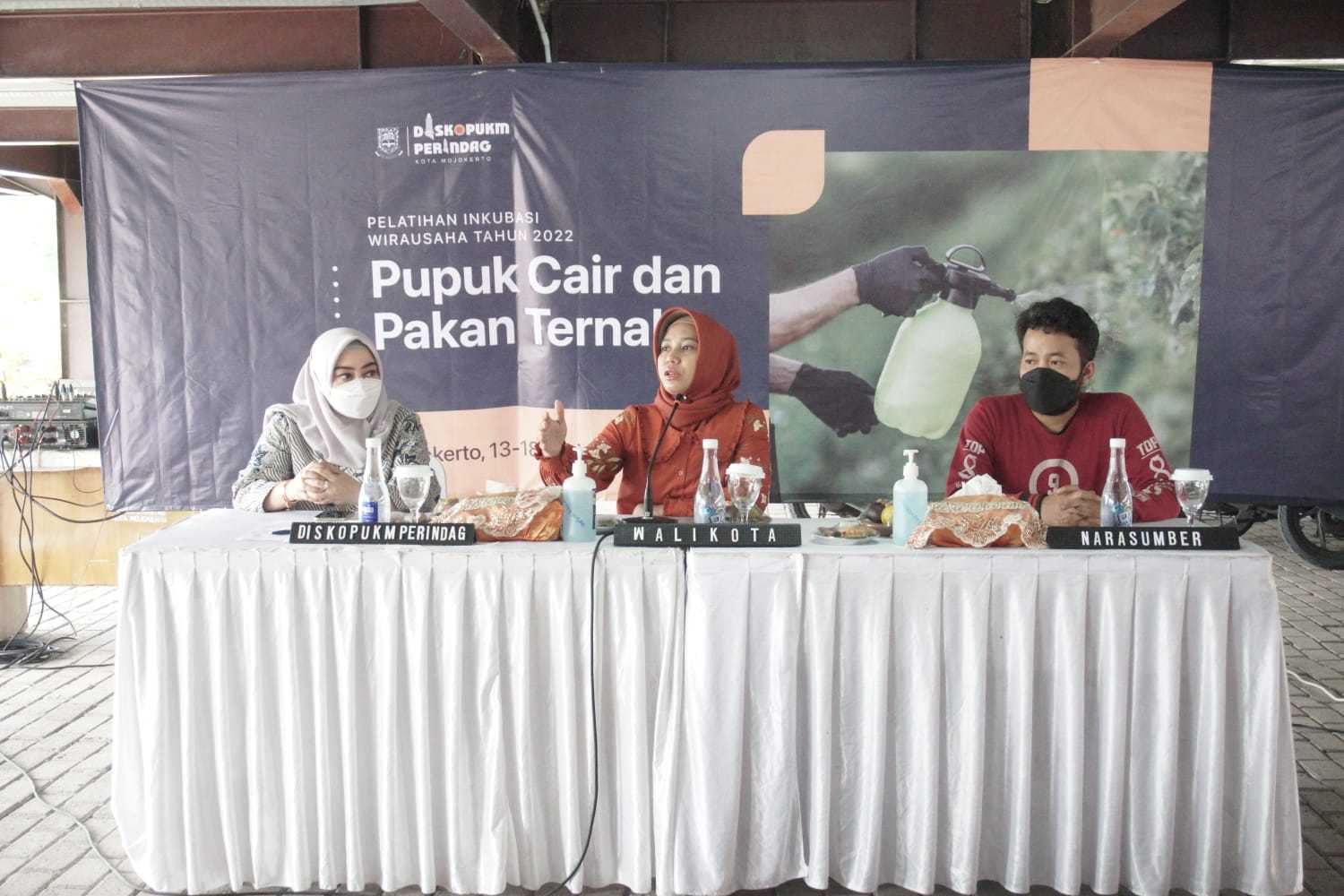 gambar utama
