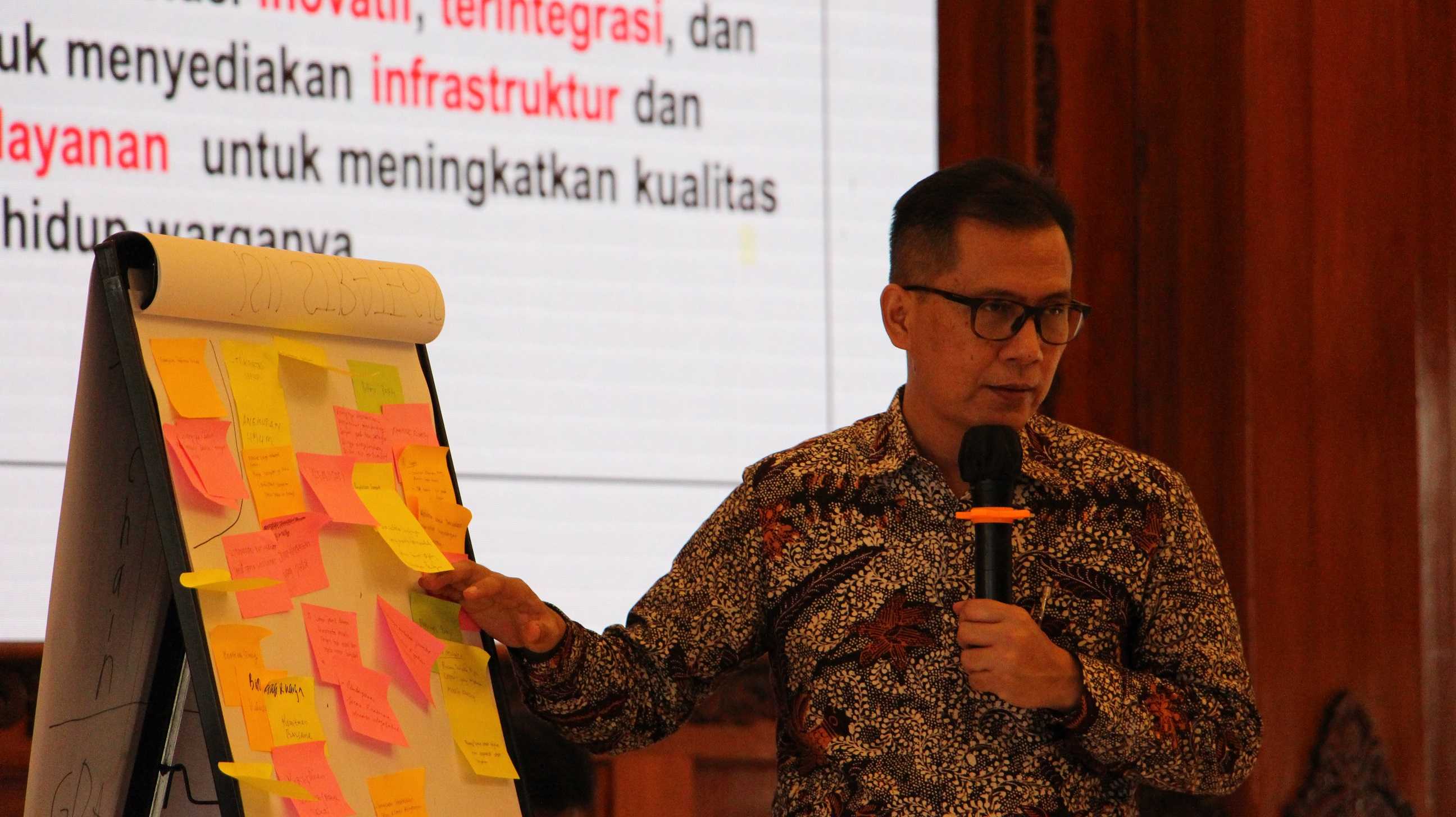 gambar utama