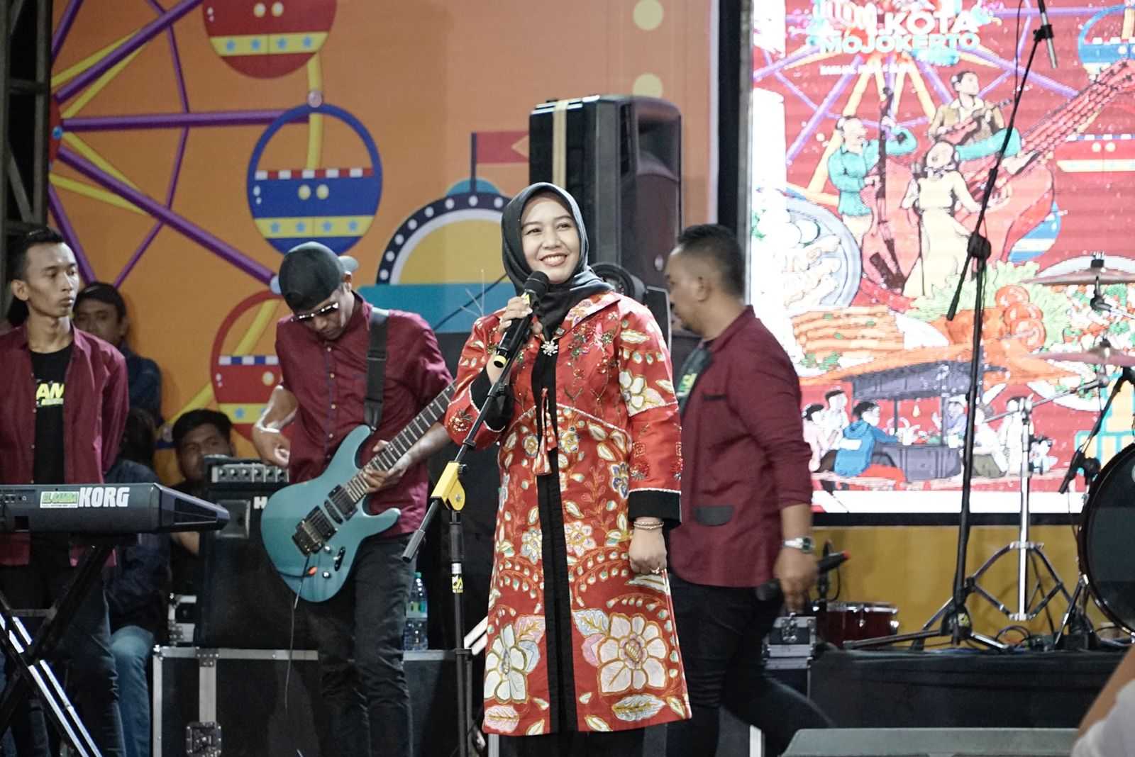 gambar utama