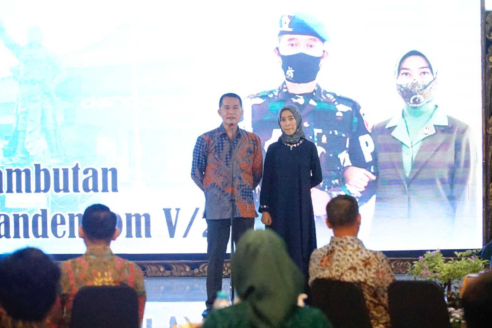 gambar utama