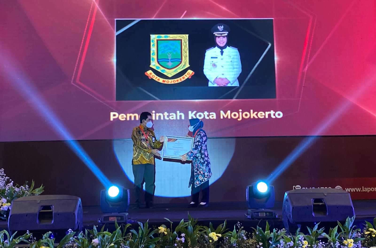 gambar utama