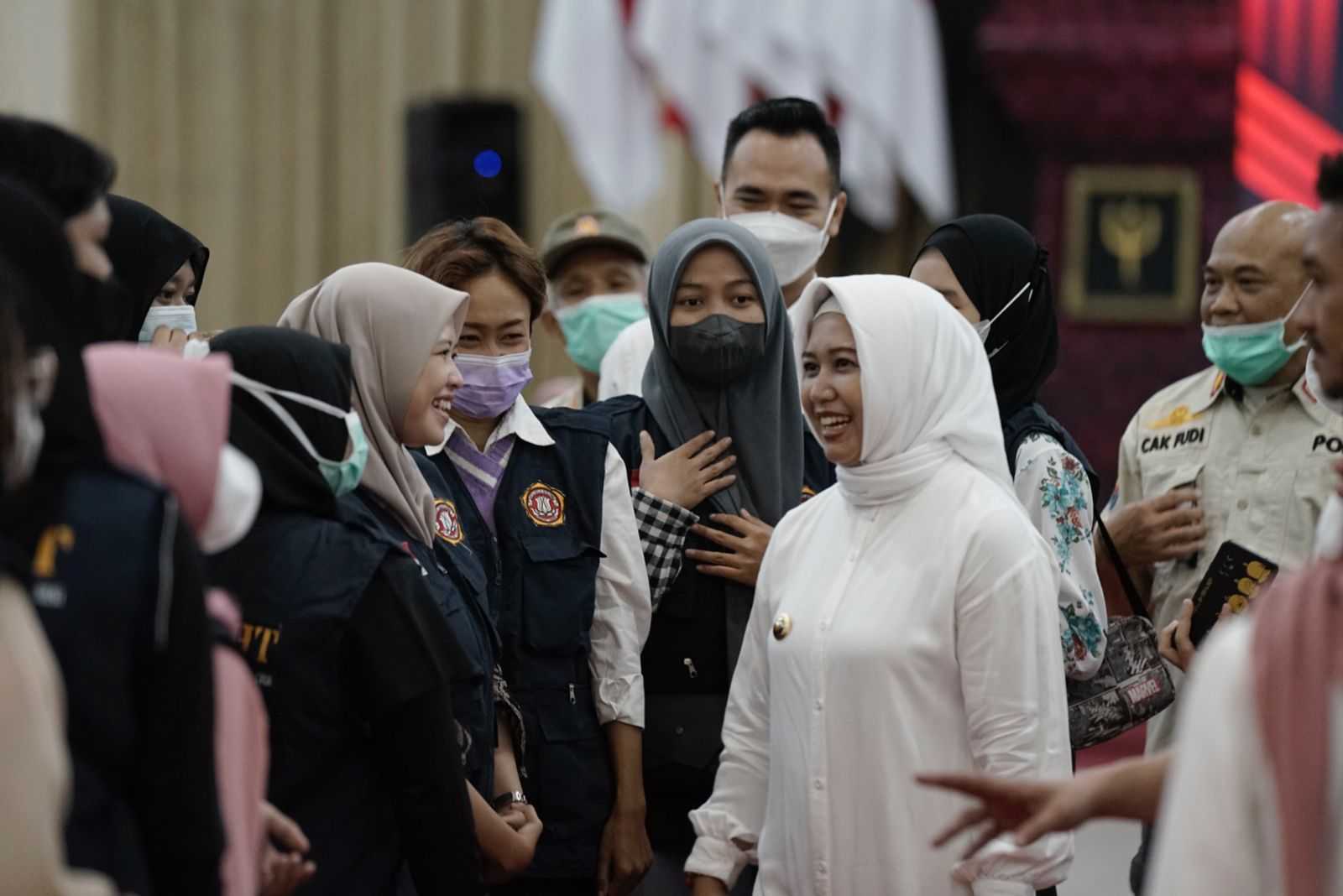 gambar utama