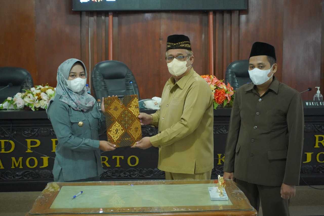 gambar utama