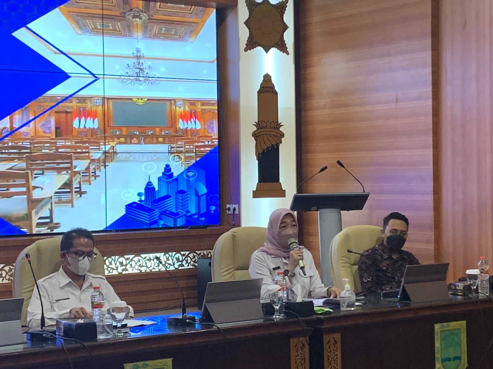 gambar utama