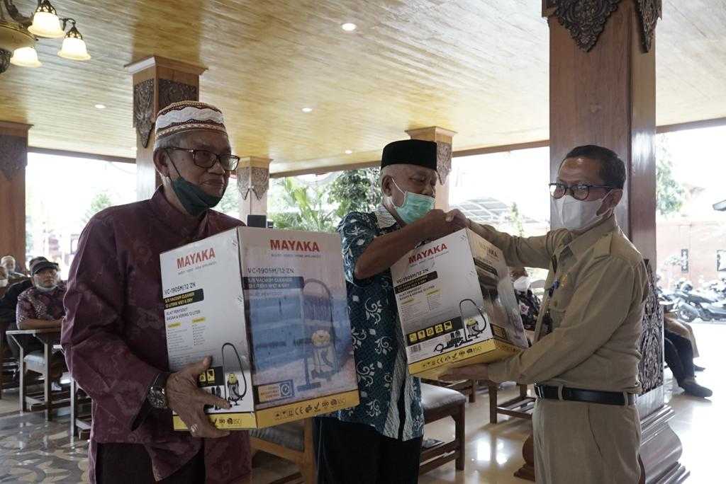 gambar utama