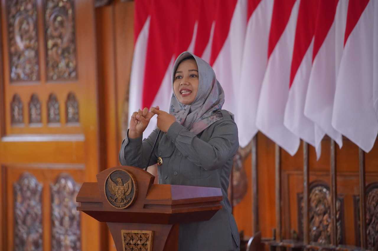 gambar utama