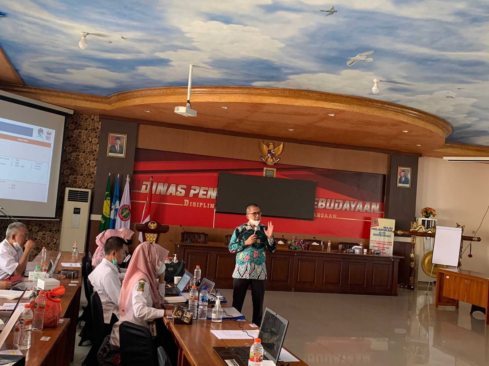 gambar utama