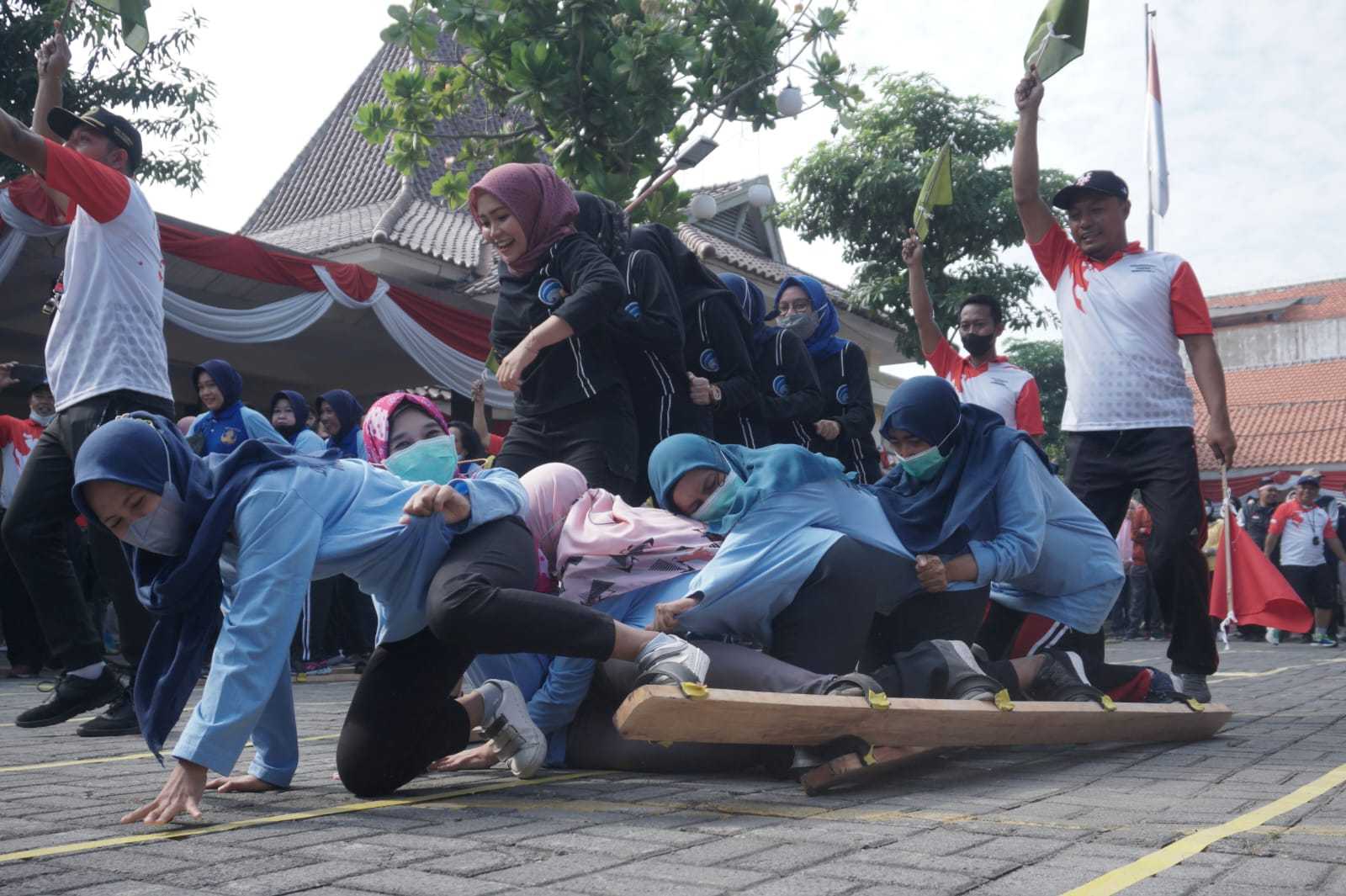 gambar utama
